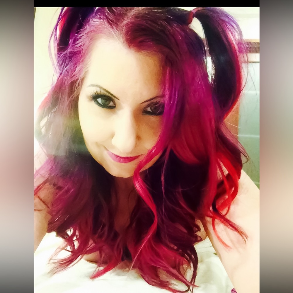 Meet your Posher, Lisa Marie!